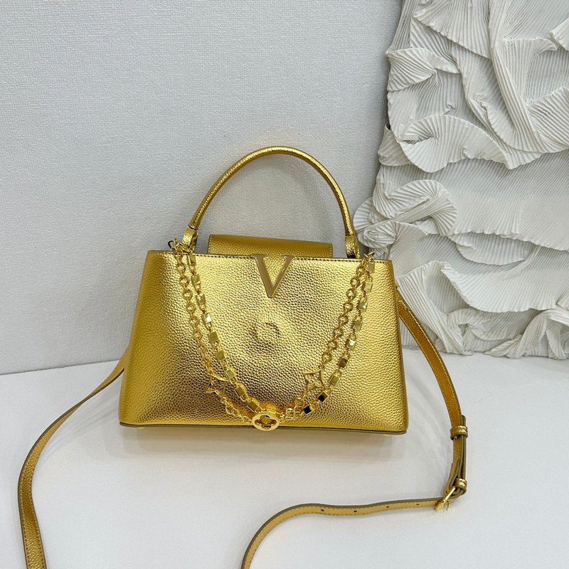 2025 럭셔리 고급 여성 V자형 메탈 체인 핸드백 인 - Women'S Shoes Louis Vuitton 리뷰 및 가격