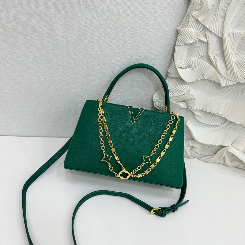 2025 럭셔리 고급 여성 V자형 메탈 체인 핸드백 인 - Women'S Shoes Louis Vuitton 리뷰 및 가격