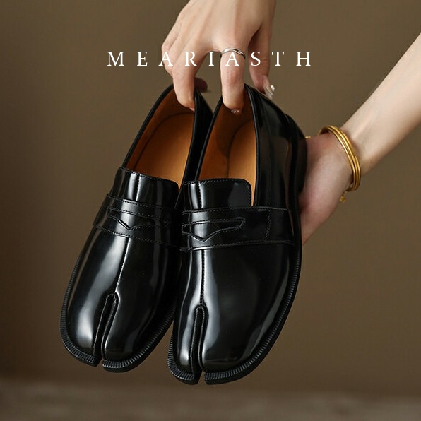 블랙 타비 슈즈 스플릿 토 패턴트 가죽 로퍼 여성용 논 - Women'S Shoes Hey Dude 리뷰 및 가격