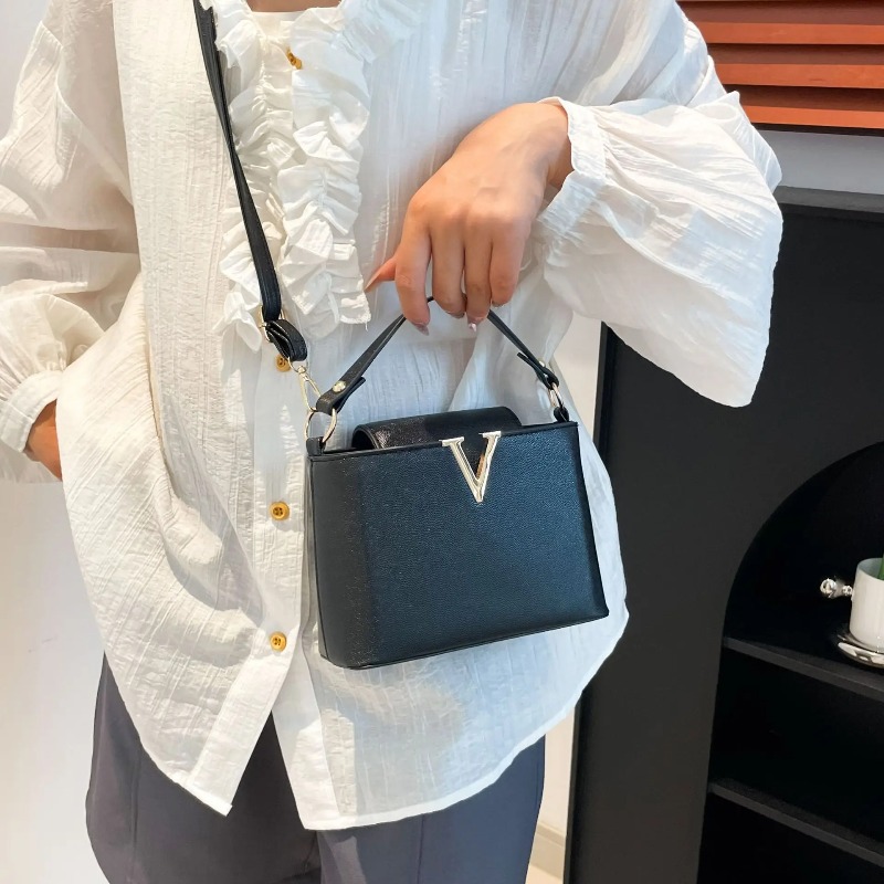 럭셔리 여성 토트백, 시크한 V자형 스타일리시 PU 가 - Women'S Shoes Louis Vuitton 리뷰 및 가격